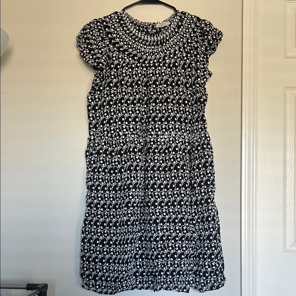 LOFT Black and White Puff Sleeve Sheath Dress